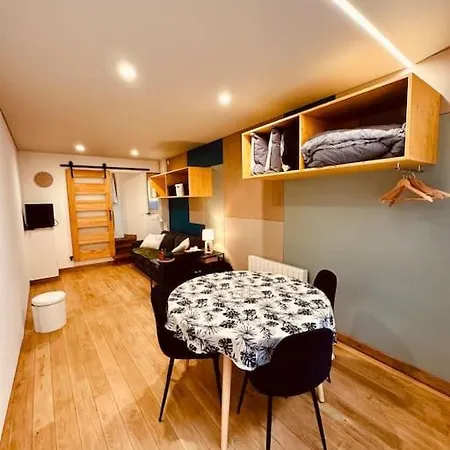 Studio Le Franc Bourgeois Sedan Exterior photo